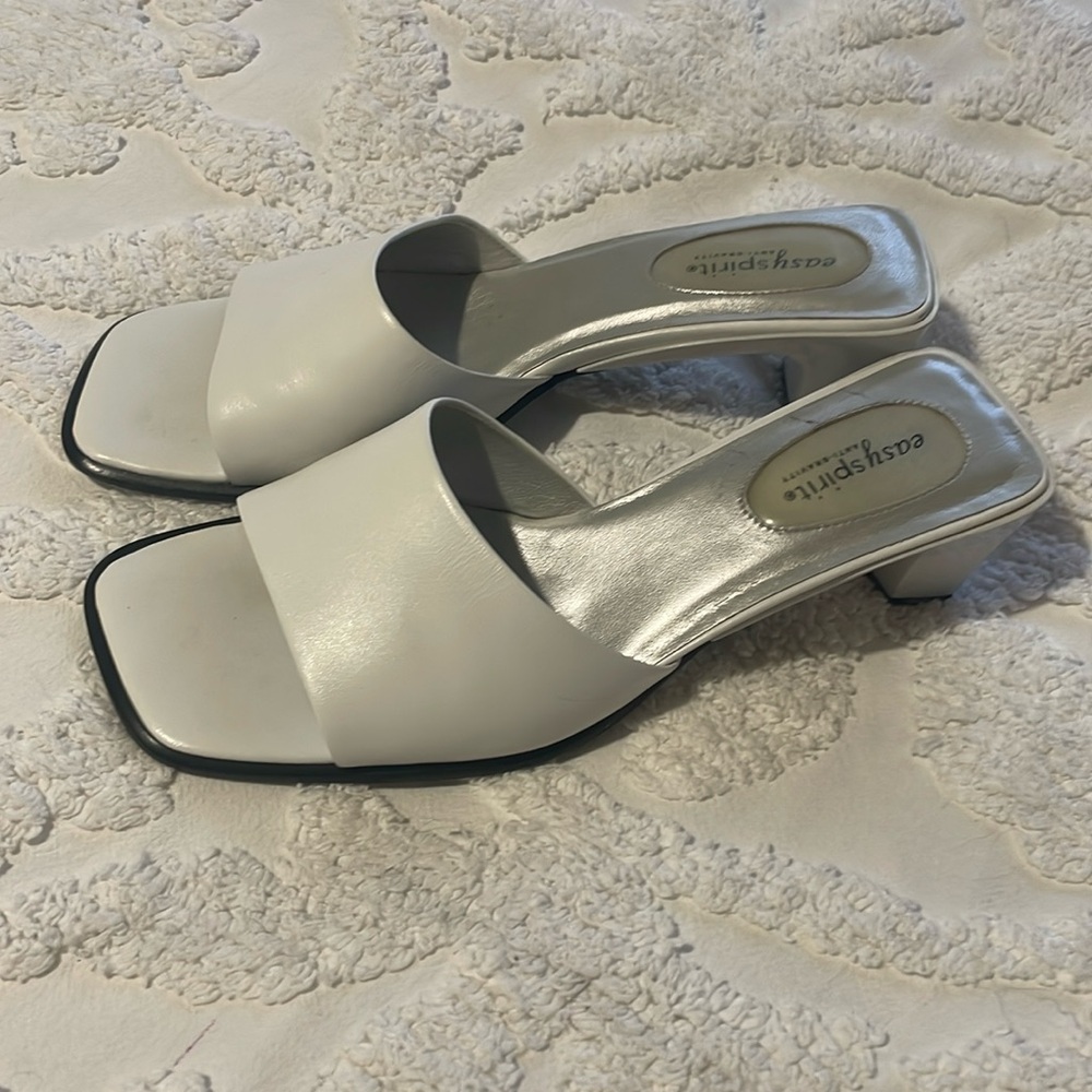 Easy Spirit Sandals